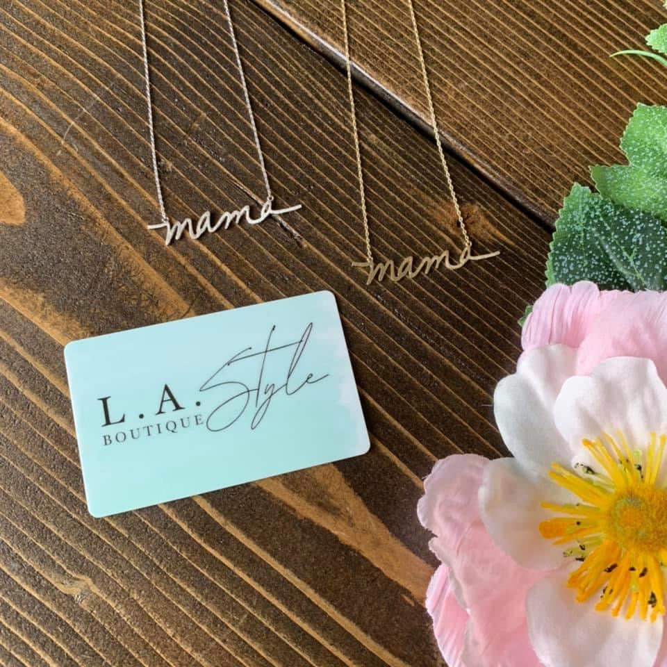 MAMA NECKLACE