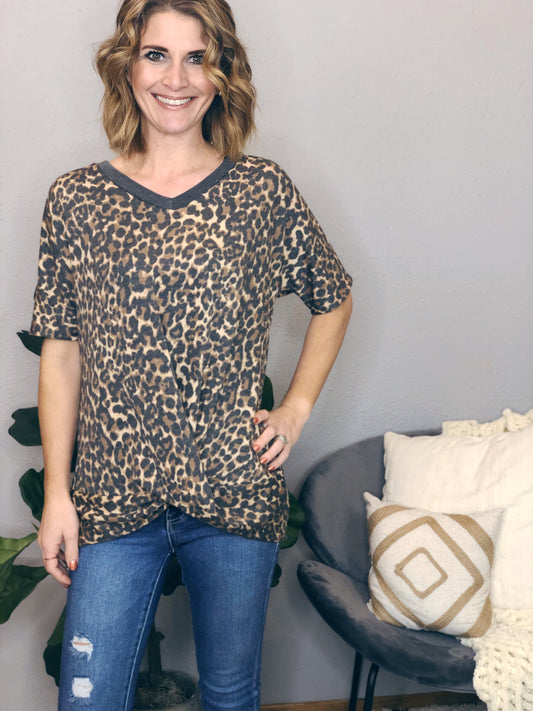 LEOPARD PRINT WITH FRONT KNOT