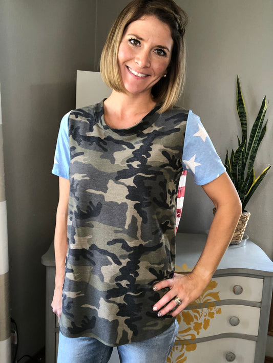 CAMO AMERICAN FLAG TOP