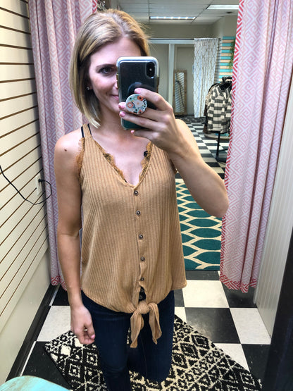 CAMI W/ LACE TRIM