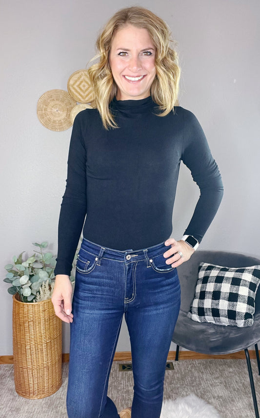 MOCK NECK BODYSUIT