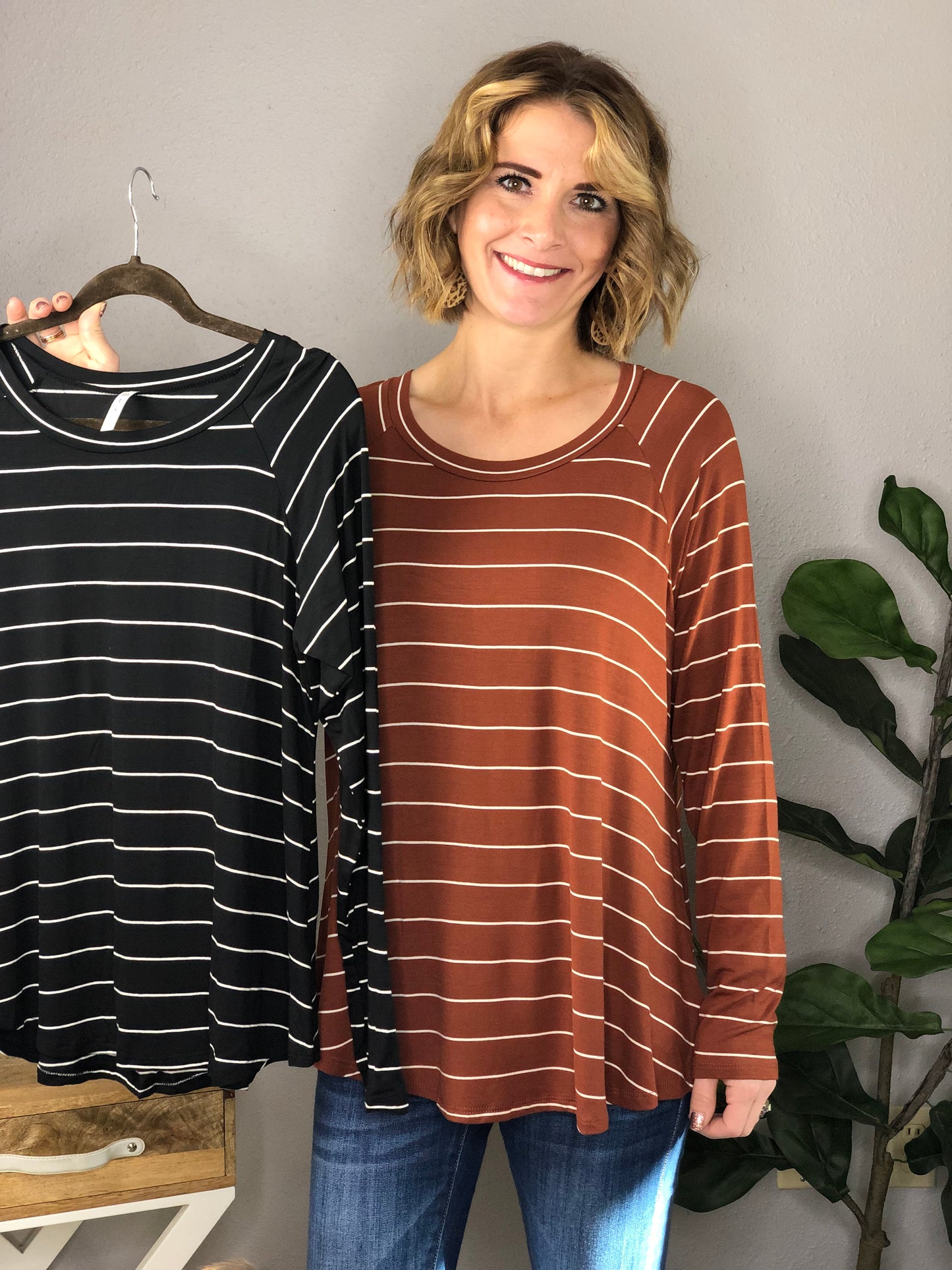 STRIPED LONG SLEEVE TOP