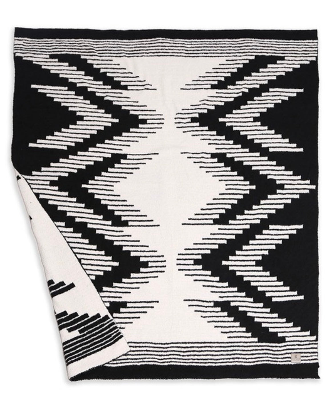 TRIBAL ARROW PATTERN SOFT THROW BLANKET