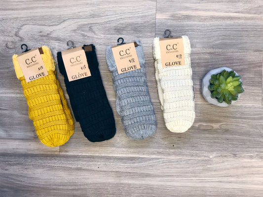 C.C. FUR LINED MITTEN