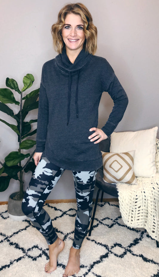 HIGH WAISTED CAMO LEGGING