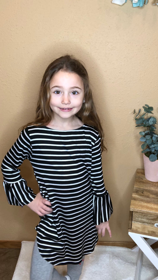 STRIPED BELL SLEEVE