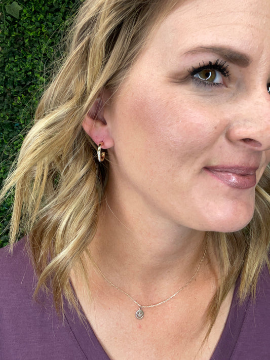 LOVE EARRING SET