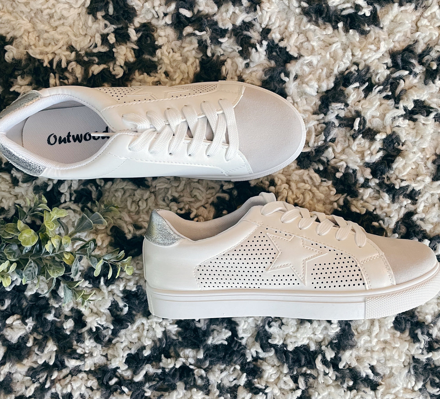 STAR SNEAKERS