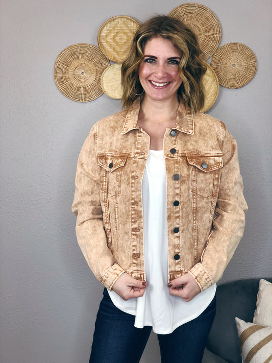 DENIM BUTTON DOWN JACKET