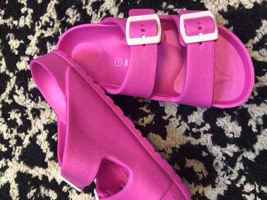 GIRLS PINK SANDAL {LITTLES}