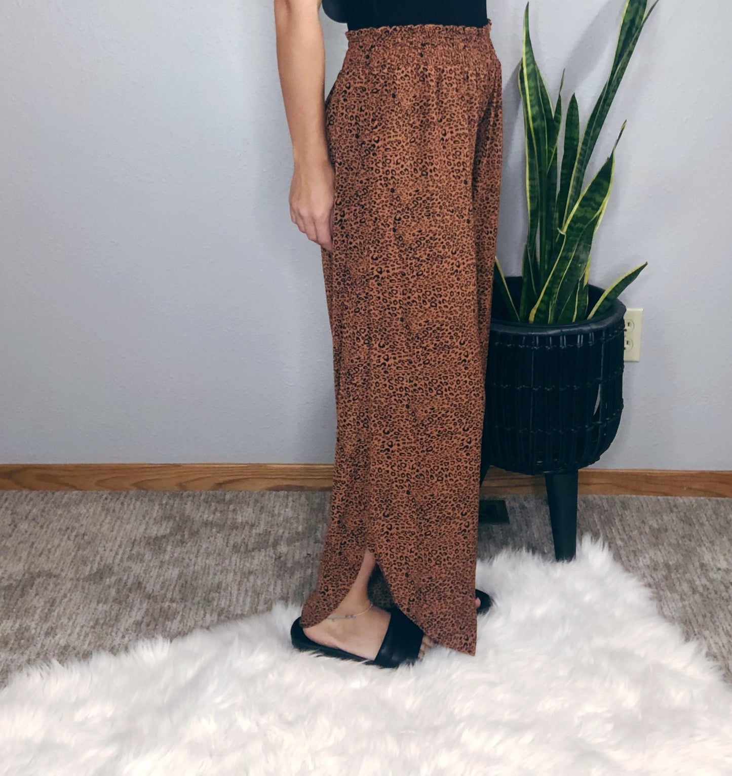 LEOPARD PRINT WOVEN PANT