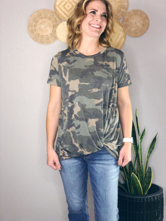 ROUND NECK CAMO W/ FRONT KNOT