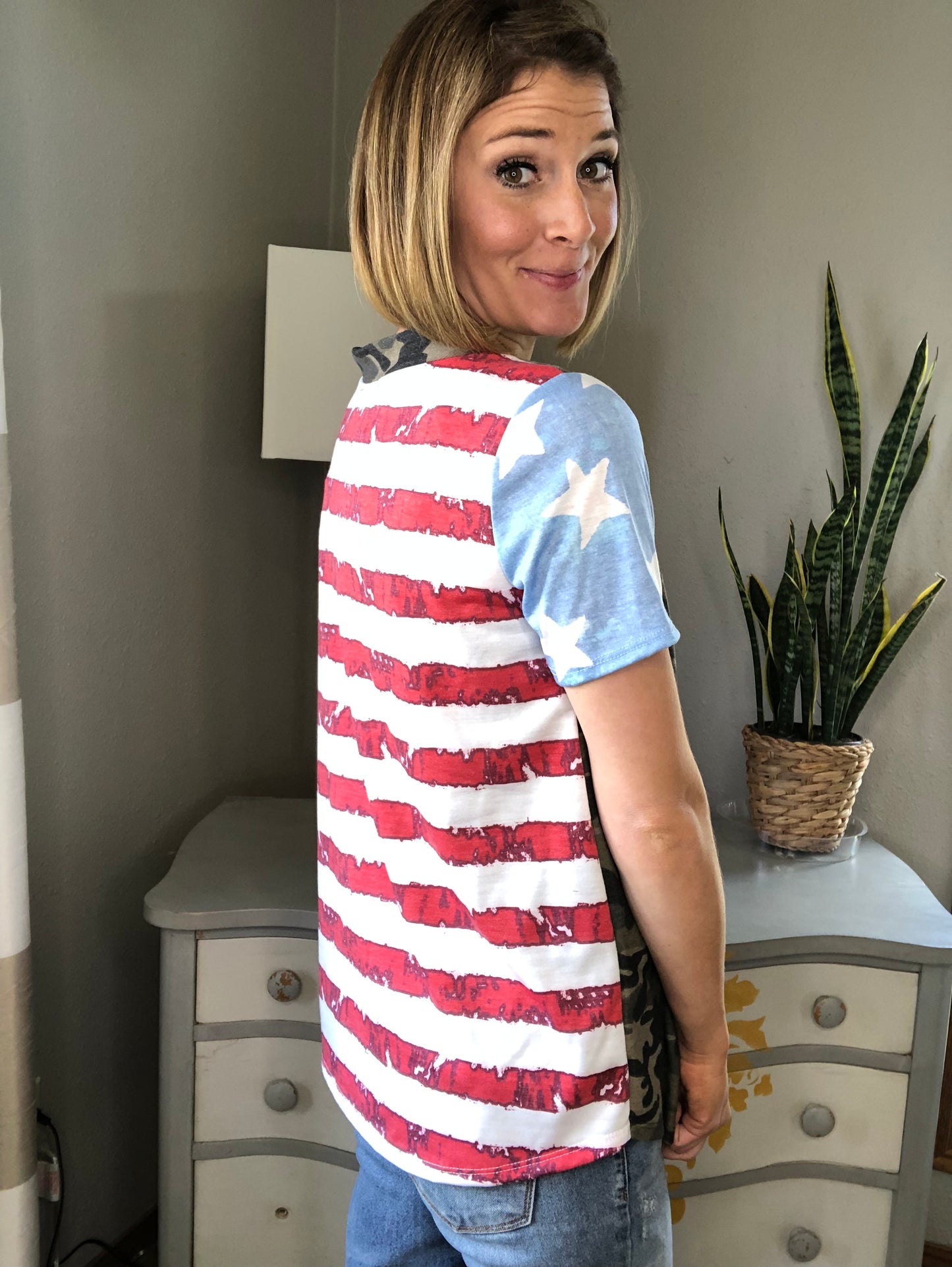 CAMO AMERICAN FLAG TOP