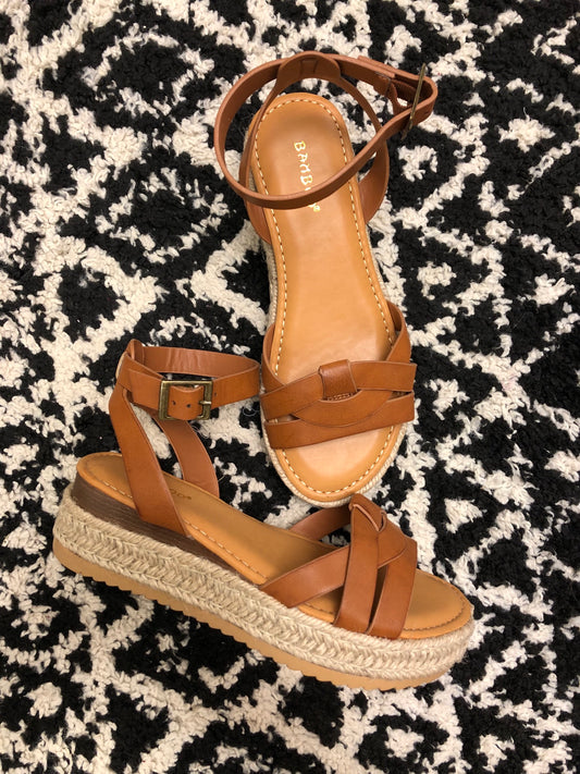 PLATFORM SANDAL