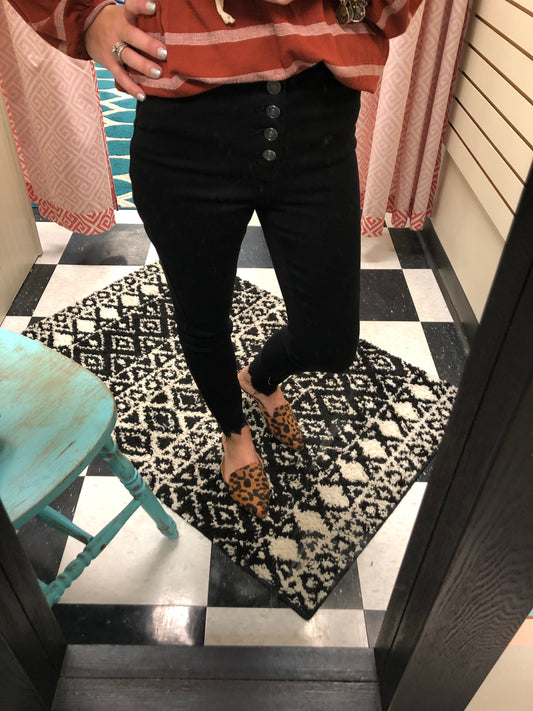 BLACK HIGH RISE SKINNY JEAN