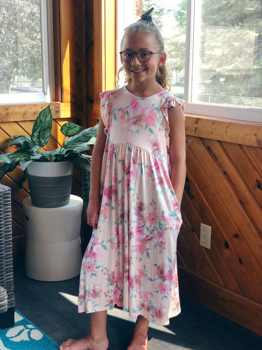 FLORAL PEACH DRESS {LITTLES}