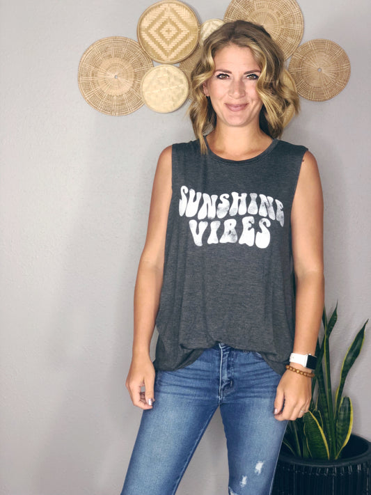 SUNSHINE VIBES GRAPHIC TANK