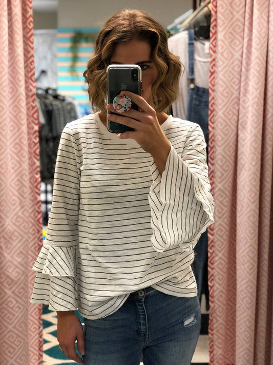 RUFFLE SLEEVE STRIPE