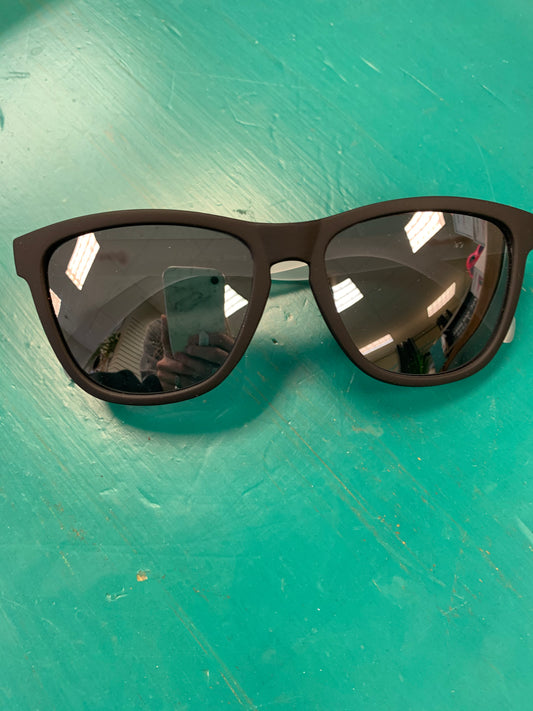 BLACK WITH CLEAR SIDE SUNGLASSES