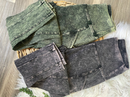 ACID WASH LEGGING W/ POCKET