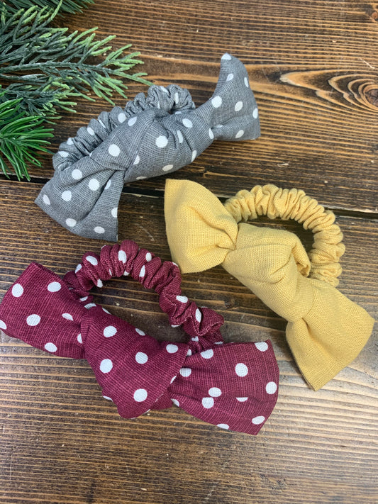 {BF} LINEN BOW SCRUNCHIE