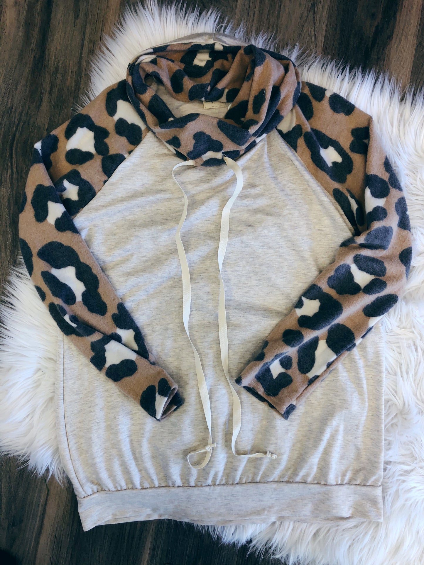 LEOPARD COWL {EXTENDED SIZES}