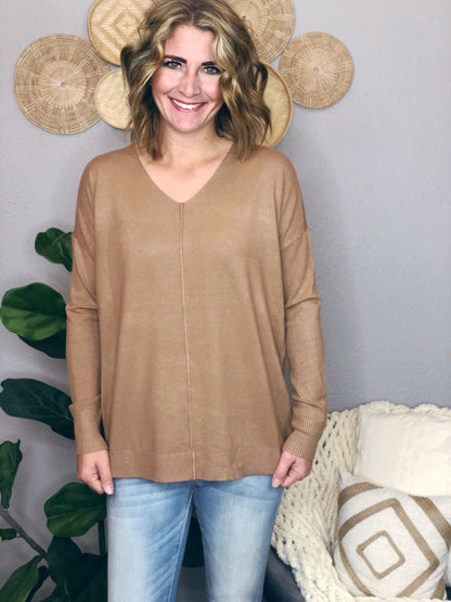V-NECK FRONT SEAM SWEATER