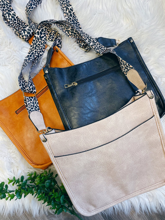 LEOPARD STRAP CROSS BODY