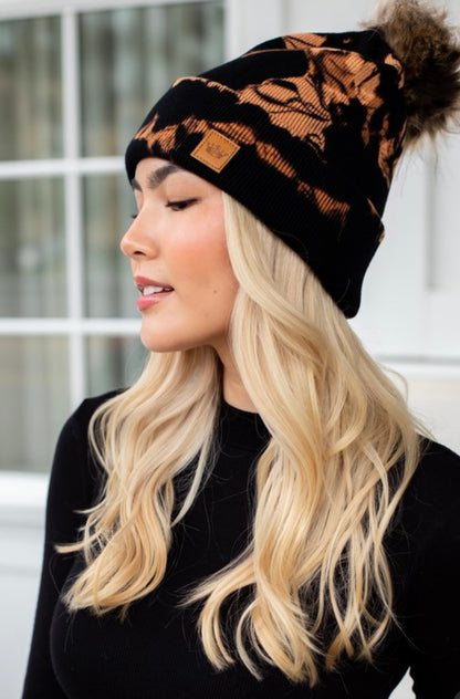 BLACK & BROWN TIE DYE KNIT HAT W/ FUR POM