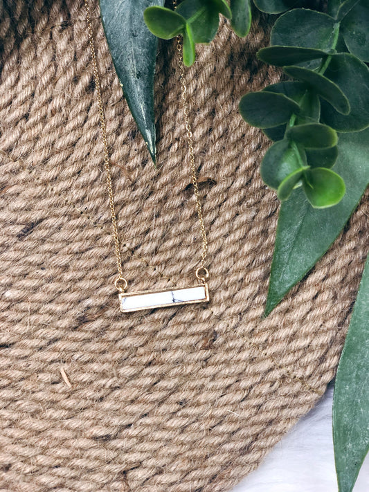GOLD BAR NECKLACE