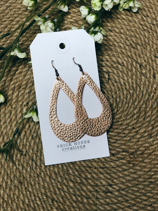ROSE GOLD HOOP LEATHER EARRING
