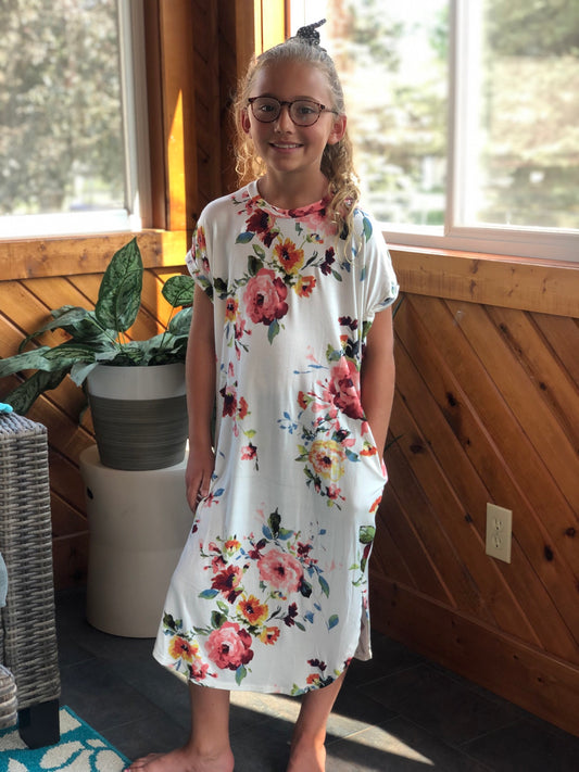FLORAL ROUND HEM MAXI {LITTLES}