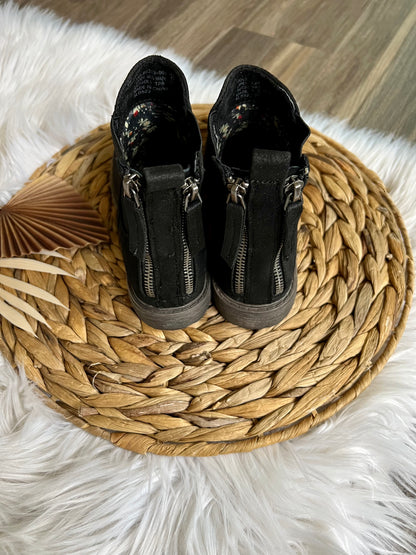 BLACK VIENNA VERY G ZIPPER BOOTIE