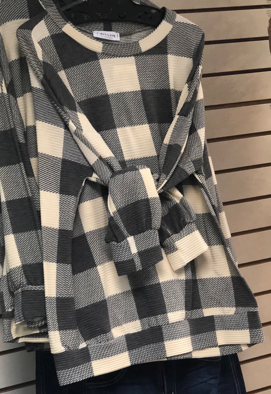 PLAID TOP