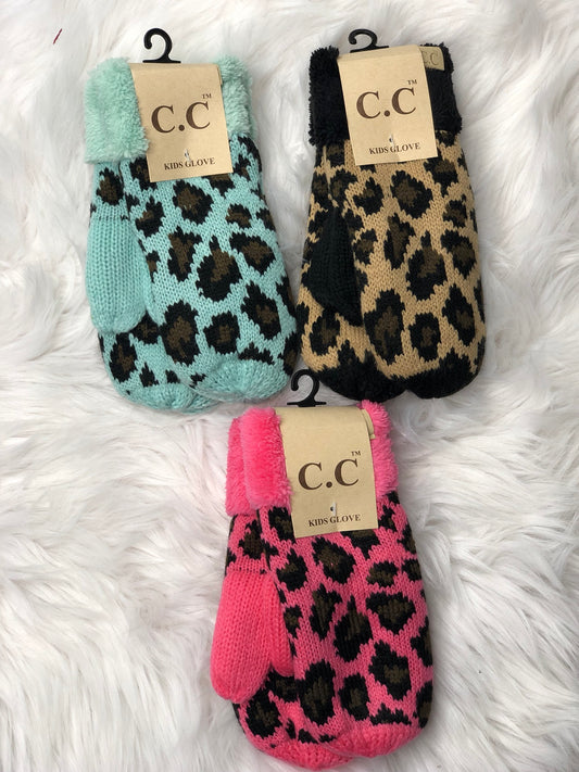 FLEECE LINED LEOPARD MITTEN {LITTLES}