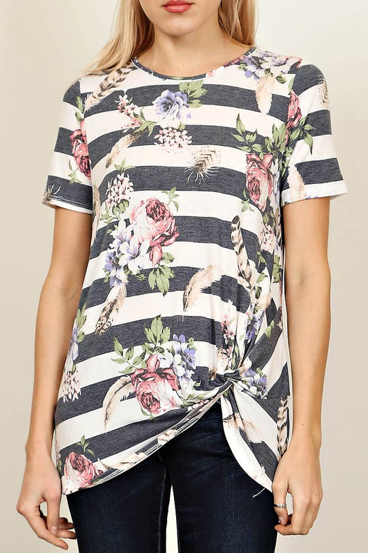 TWIST FRONT FLORAL TOP