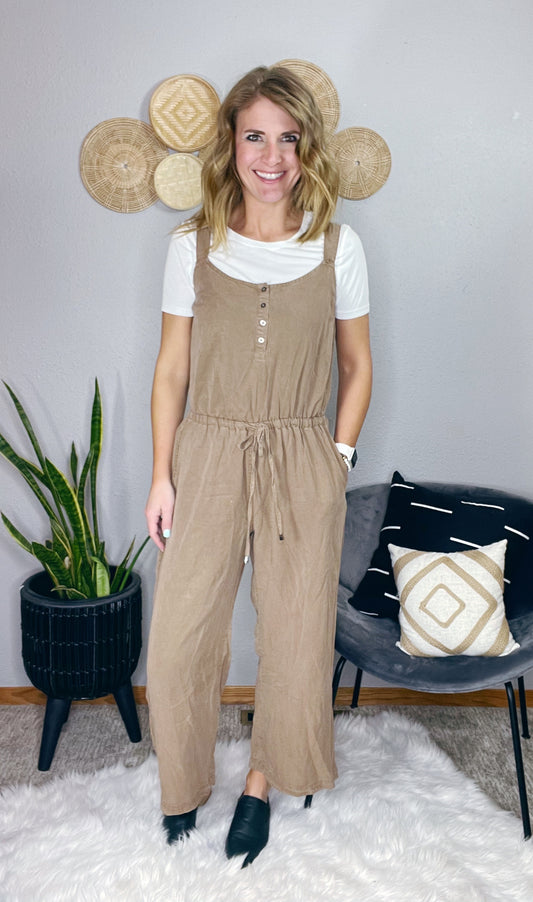 WIDE STRAP HALF BUTTON JUMPSUIT