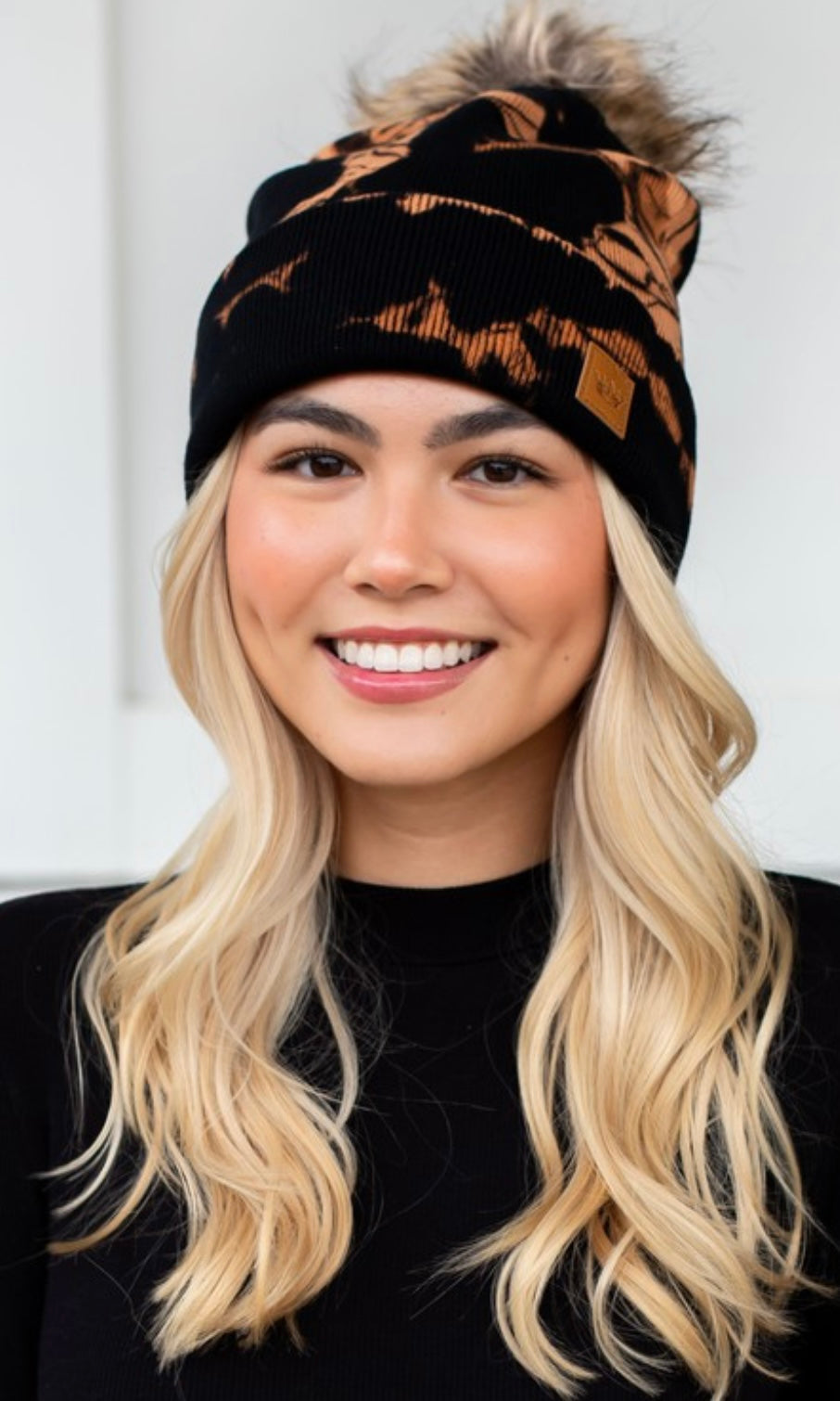 BLACK & BROWN TIE DYE KNIT HAT W/ FUR POM