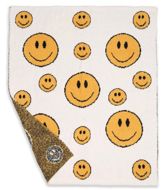 LUXURY SOFT SMILEY BLANKET