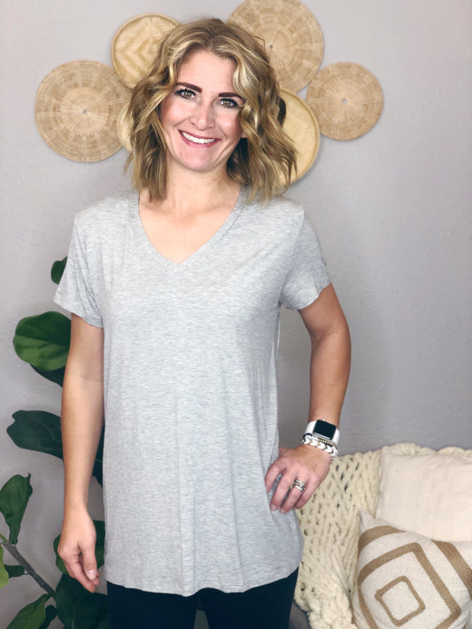 V NECK BAMBOO BASIC TEE