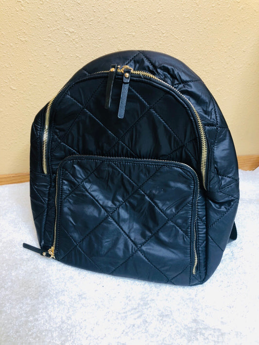 BLACK BACKPACK