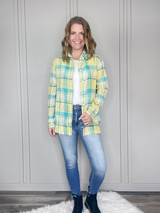 SPRING BUTTON DOWN PLAID W/ CUT EDGE DETAIL