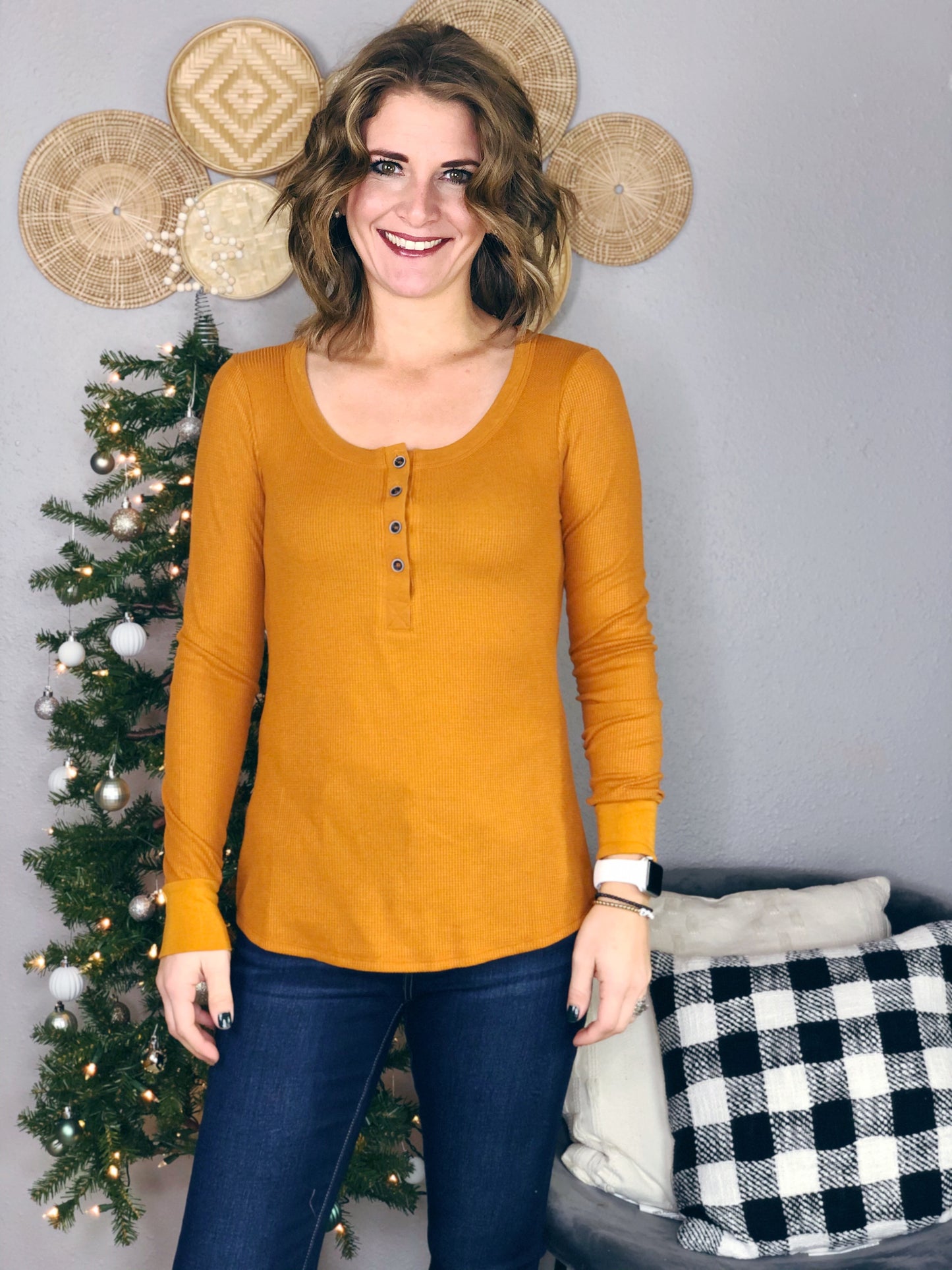 BUTTON WAFFLE HENLEY