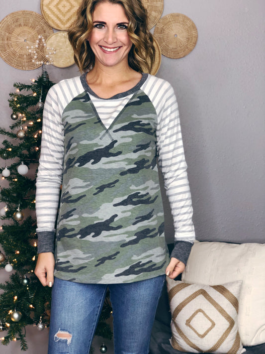 CAMO + STRIPES W/ SLEEVE BAND