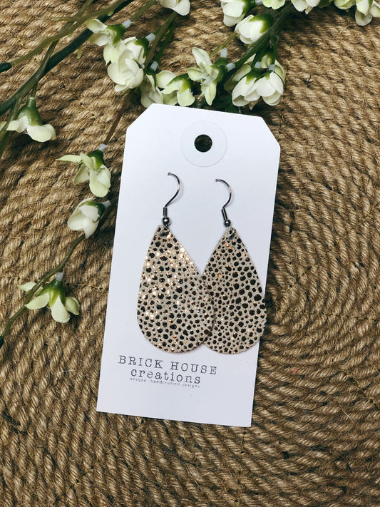 SMALL GOLD SPARKLE LEATHER EARRING