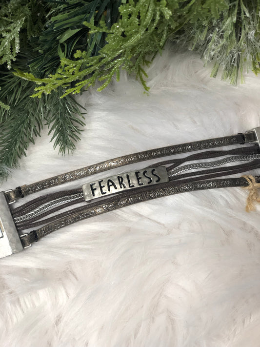 FEARLESS-GOOD WORKS (BROWN)