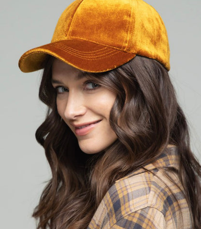 CASUAL VELVET BASEBALL CAP WITH VELCRO CLOSURE