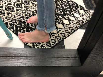 STRAIGHT jean