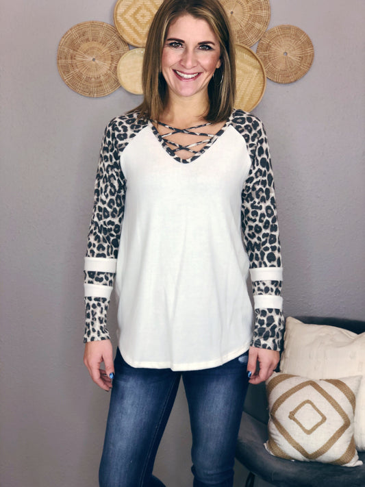 LEOPARD V CRISS CROSS STRAP TOP