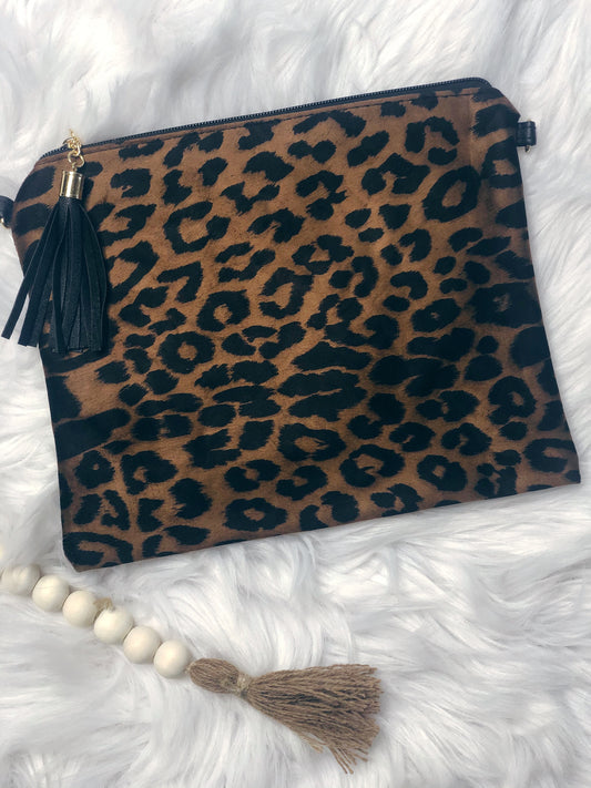 LEOPARD CROSS BODY/CLUTCH